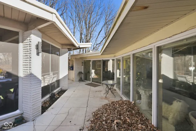 $699,999 | 7220 North Illinois Street, Indianapolis, IN 46260