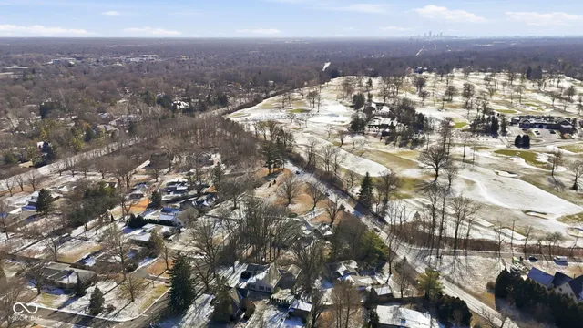 $699,999 | 7220 North Illinois Street, Indianapolis, IN 46260