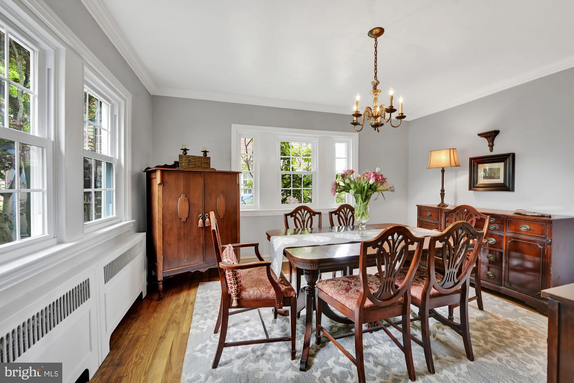 2318 Ripley Street Philadelphia, PA 19152 - Photo 8 of 31 Dining room