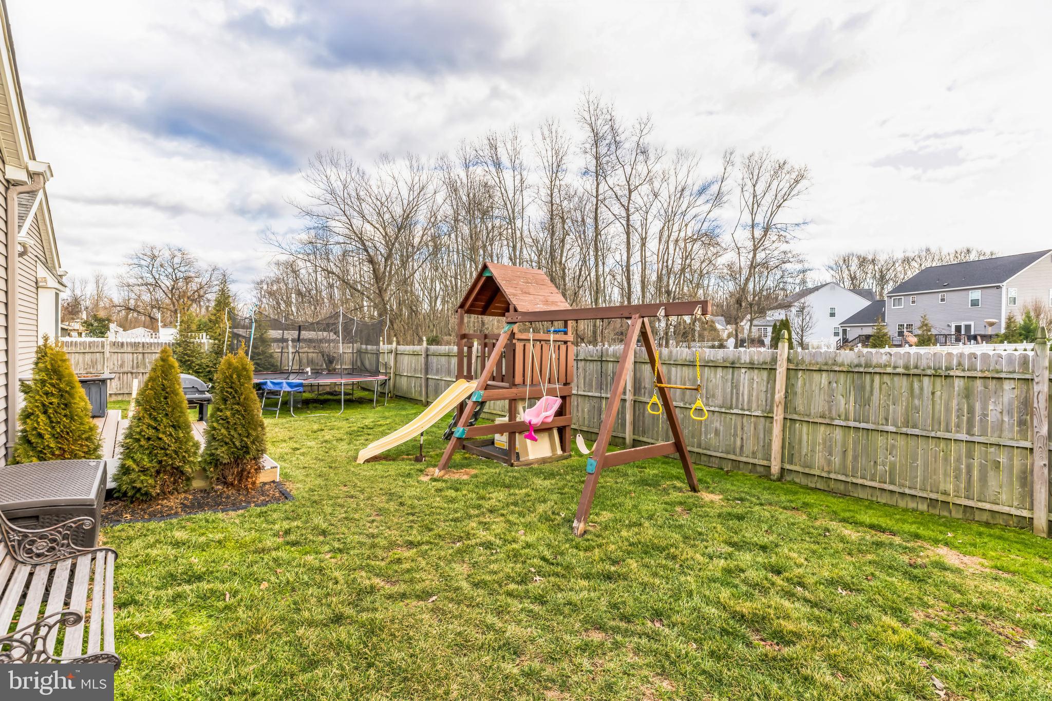 44 Pelham Road Marlton, NJ 08053 - Photo 35 of 35 Fenced in back yard