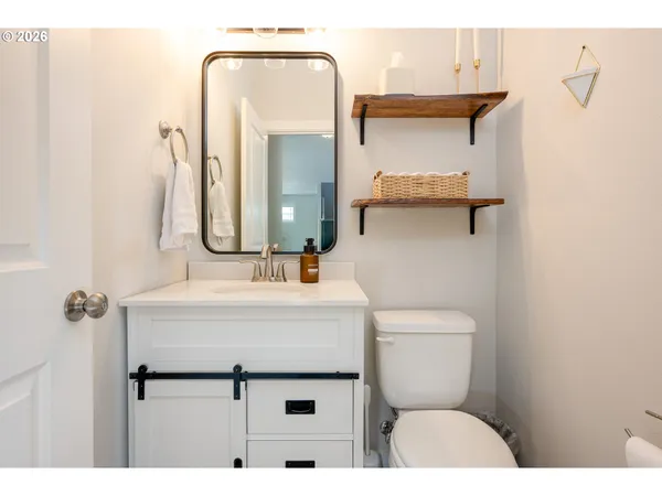 $616,000 | 13300 Northeast 113th Way, Vancouver, WA 98682