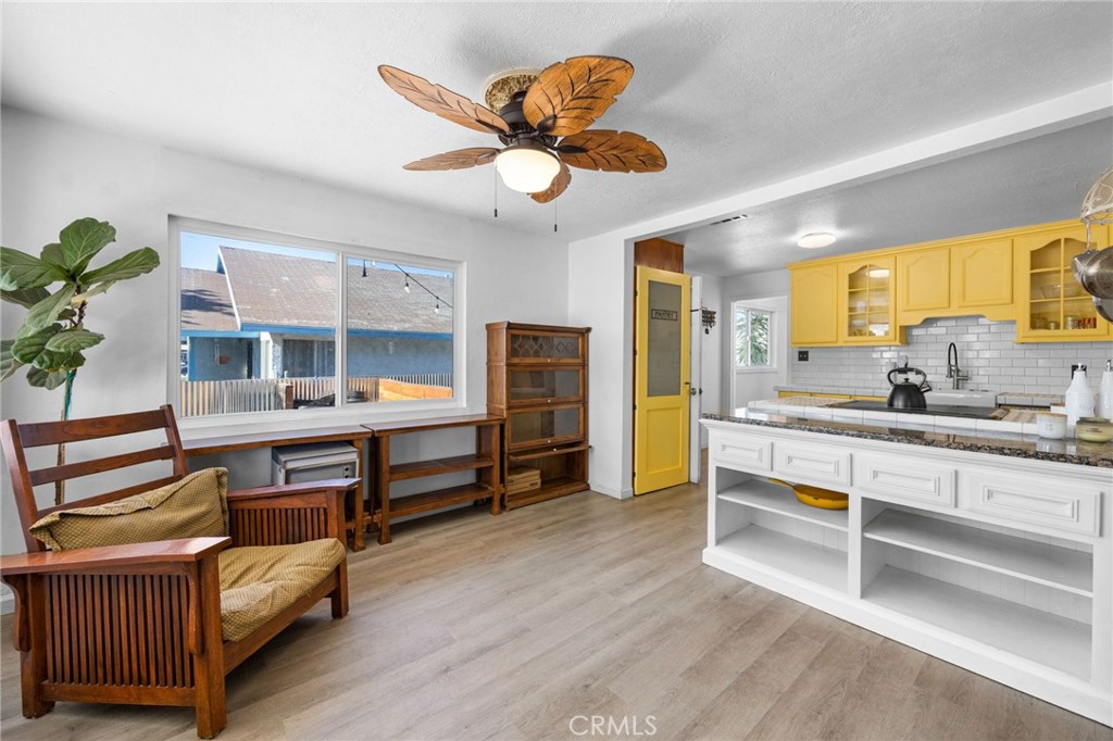 1220 Webster Street Redlands, CA 92374 - Photo 13 of 32