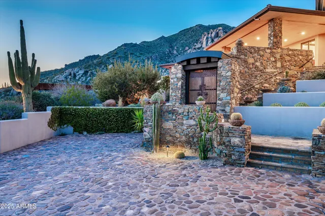 $5,250,000 | 11070 East Rolling Rock Drive, Scottsdale, AZ 85262