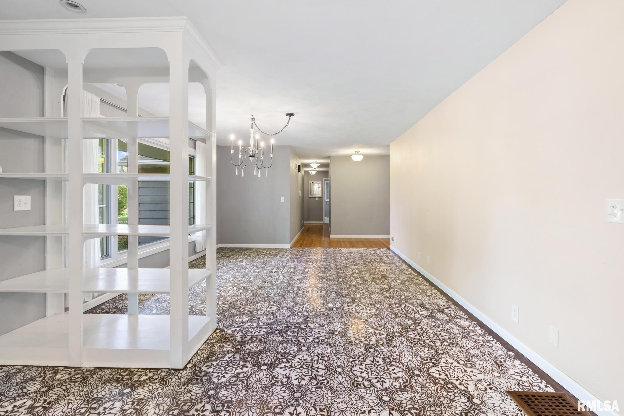 50 Waldheim Road Morton, IL 61550 - Photo 4 of 35 Gallery Image 4