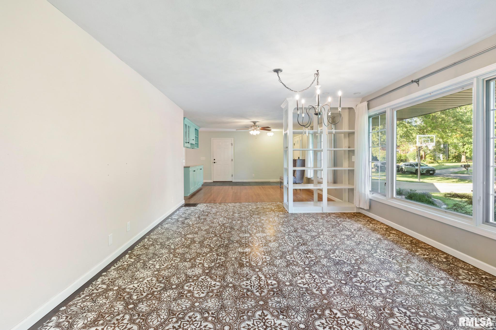 50 Waldheim Road Morton, IL 61550 - Photo 5 of 35 Gallery Image 5