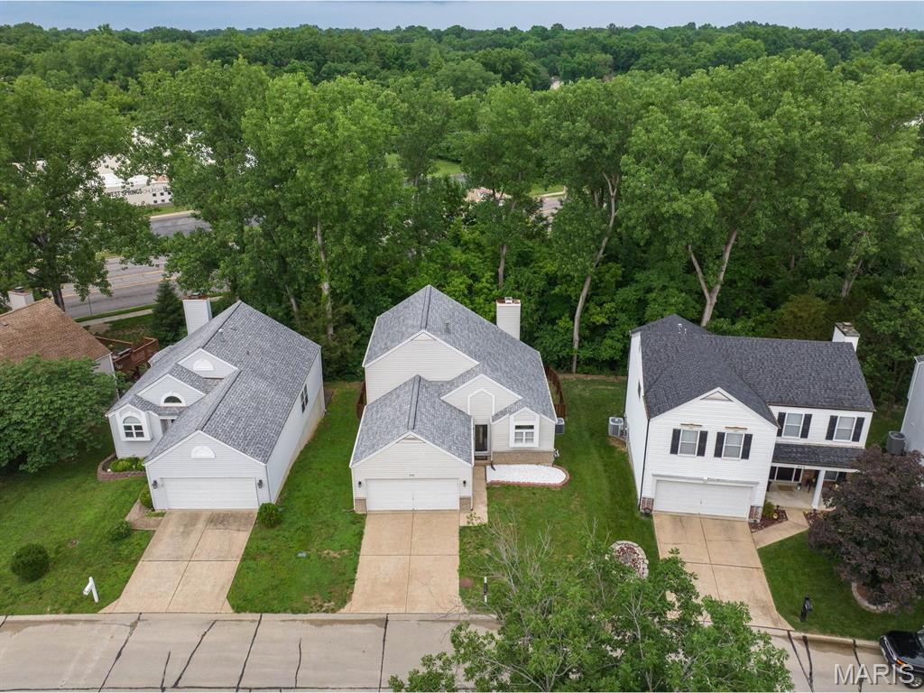 638 Cascade Lk Court Ballwin, MO 63021 - Photo 28 of 38