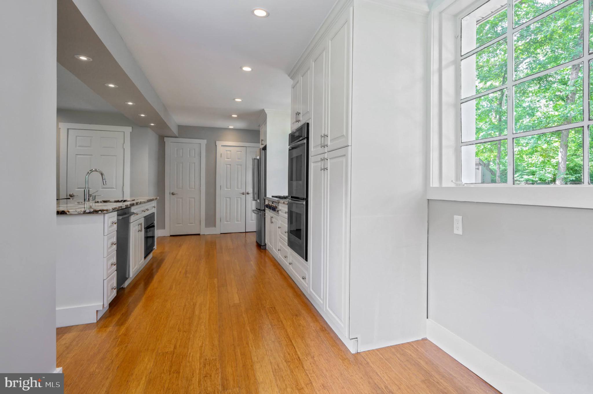 7907 Fort Hunt Road Alexandria, VA 22308 - Photo 11 of 26 Gallery Image 11