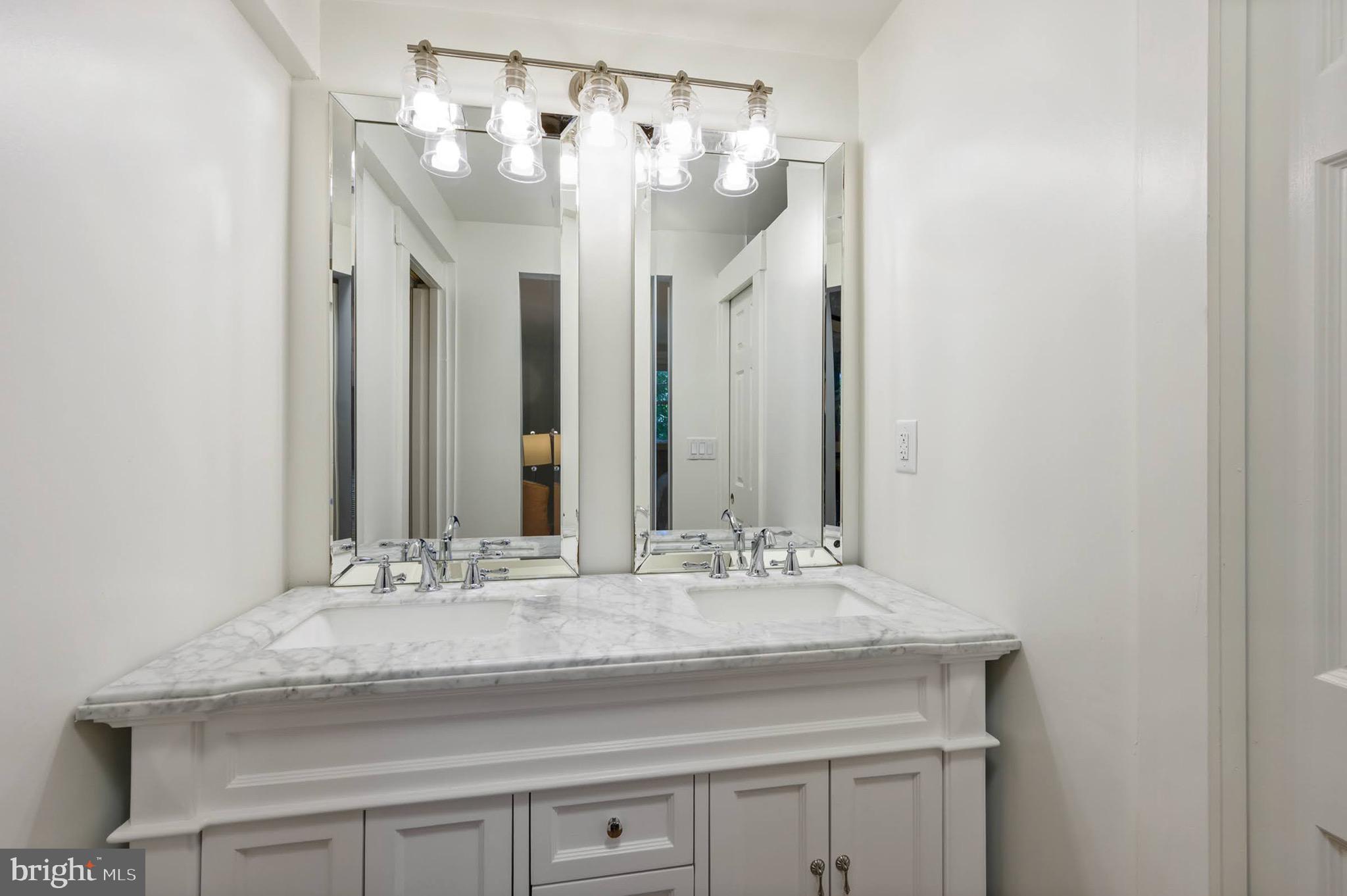 7907 Fort Hunt Road Alexandria, VA 22308 - Photo 15 of 26 Gallery Image 15