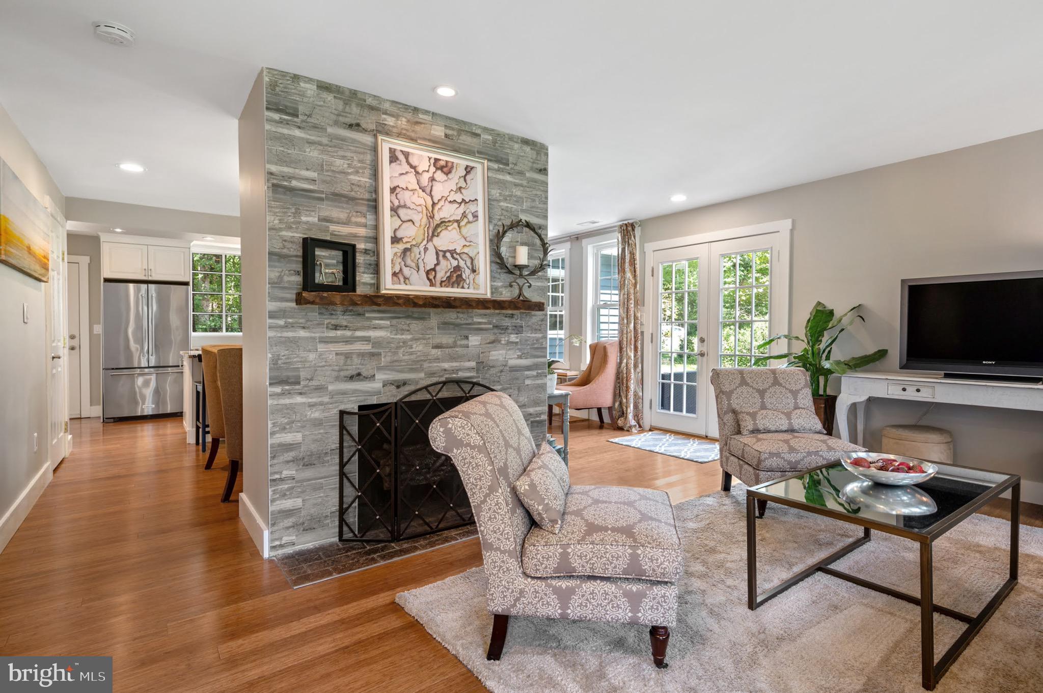 7907 Fort Hunt Road Alexandria, VA 22308 - Photo 3 of 26 Gallery Image 3