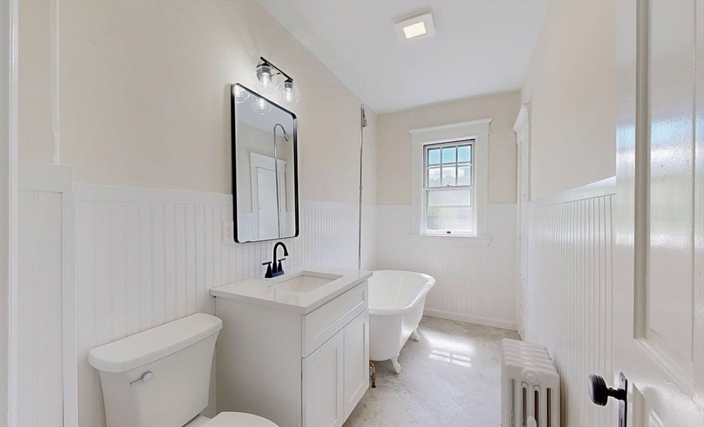 911 Pleasant Street Worcester, MA 01602 - Photo 28 of 42