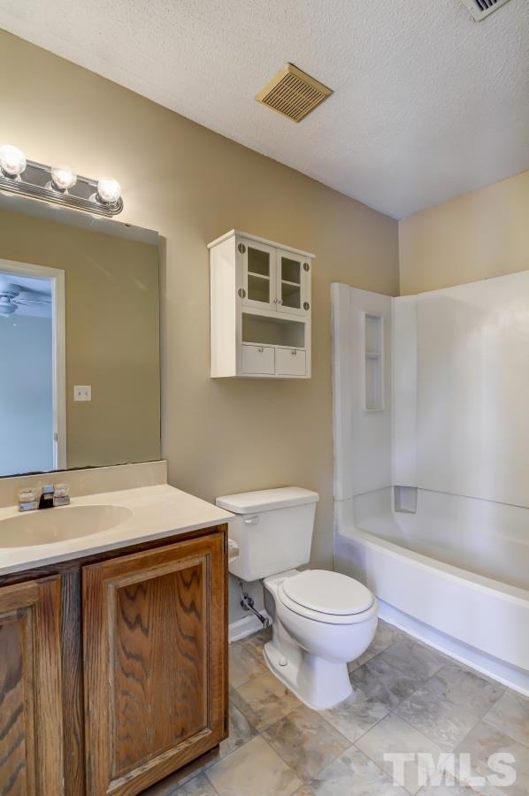 5419 Sharpe Drive Raleigh, NC 27612 - Photo 7 of 11