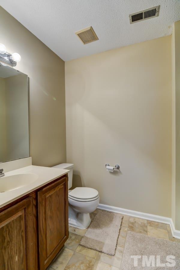 5419 Sharpe Drive Raleigh, NC 27612 - Photo 9 of 11