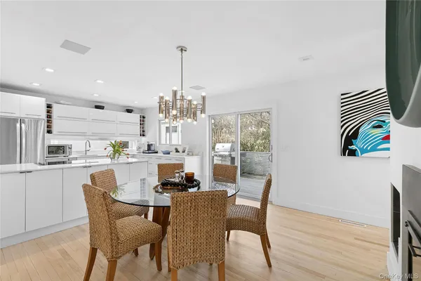 $5,995,000 | 8 Ocean Lane, Amagansett, NY 11930
