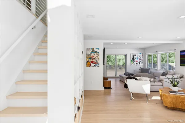 $5,995,000 | 8 Ocean Lane, Amagansett, NY 11930