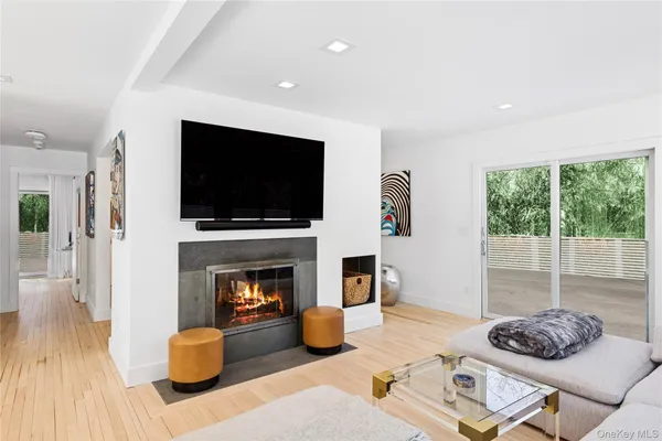 $5,995,000 | 8 Ocean Lane, Amagansett, NY 11930