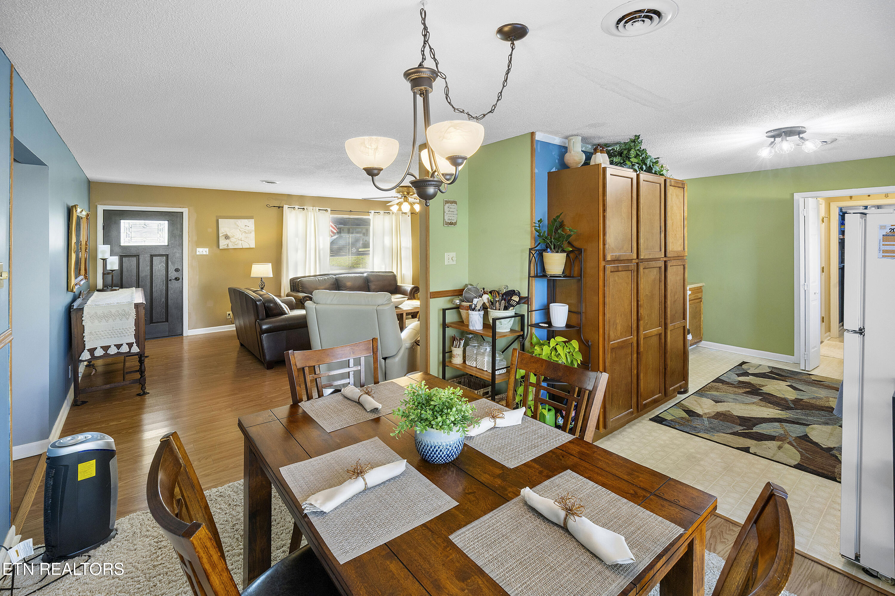 504 West Kingsgate Road Knoxville, TN 37934 - Photo 9 of 31 L40A2296