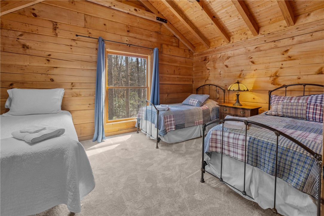109 Deer Laurel Way Salem, SC 29676 - Photo 27 of 50 Flex Room Currently used as additional bedroom space.