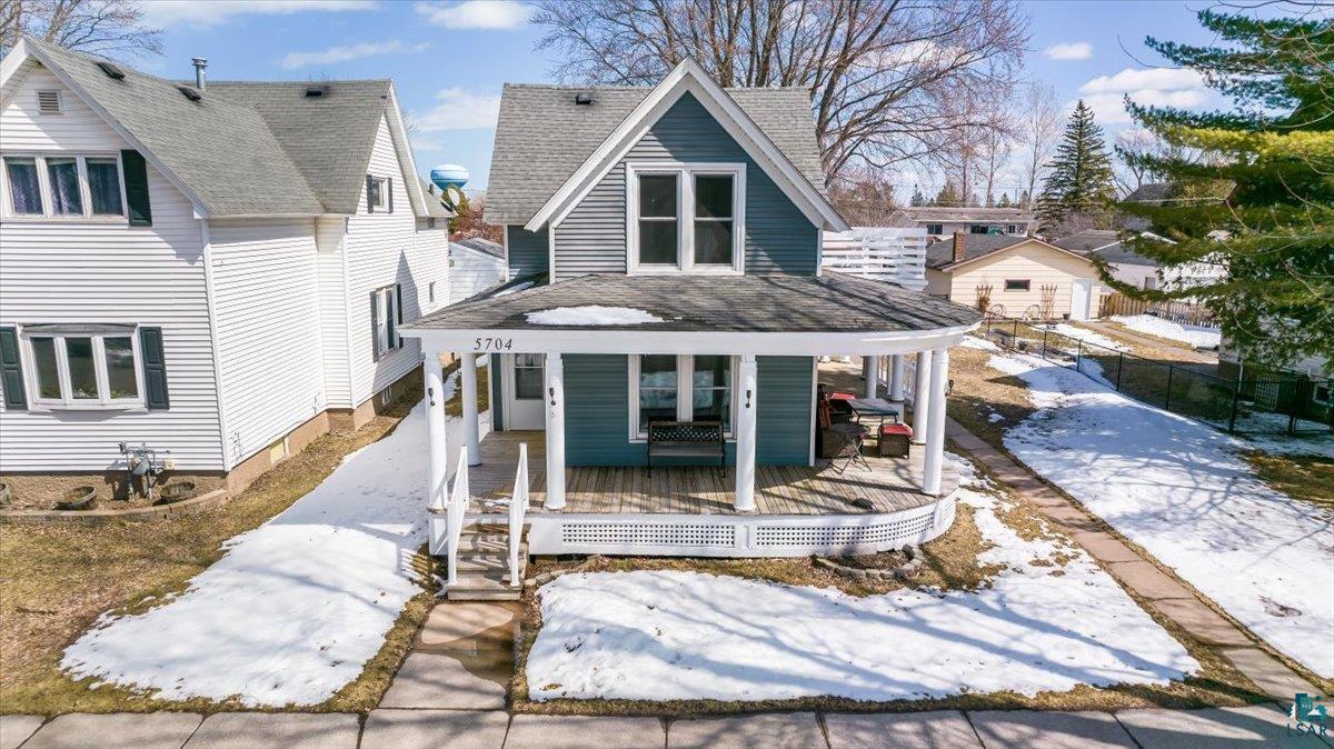5704 John Avenue Superior, WI 54880 - Photo 1 of 33
