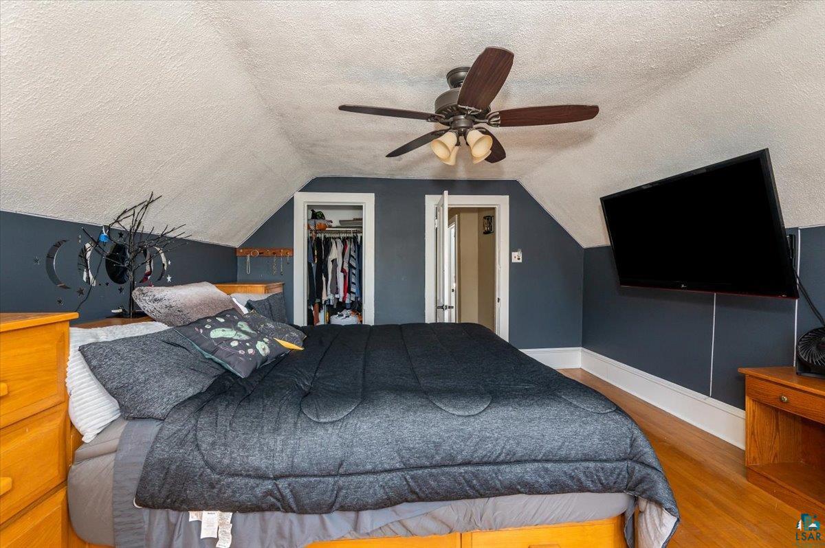5704 John Avenue Superior, WI 54880 - Photo 20 of 33