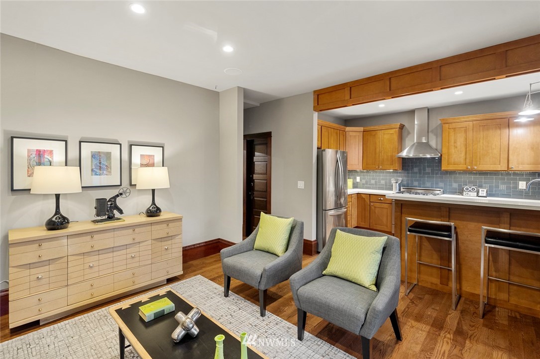 2329 North 60th Street Seattle, WA 98103 - Photo 14 of 28 Gallery Image 14