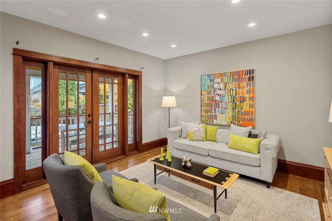 2329 North 60th Street Seattle, WA 98103 - Photo 15 of 28 Gallery Image 15