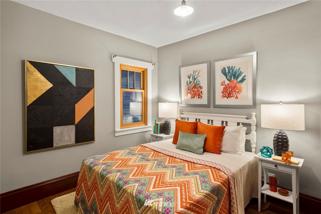 2329 North 60th Street Seattle, WA 98103 - Photo 16 of 28 Gallery Image 16