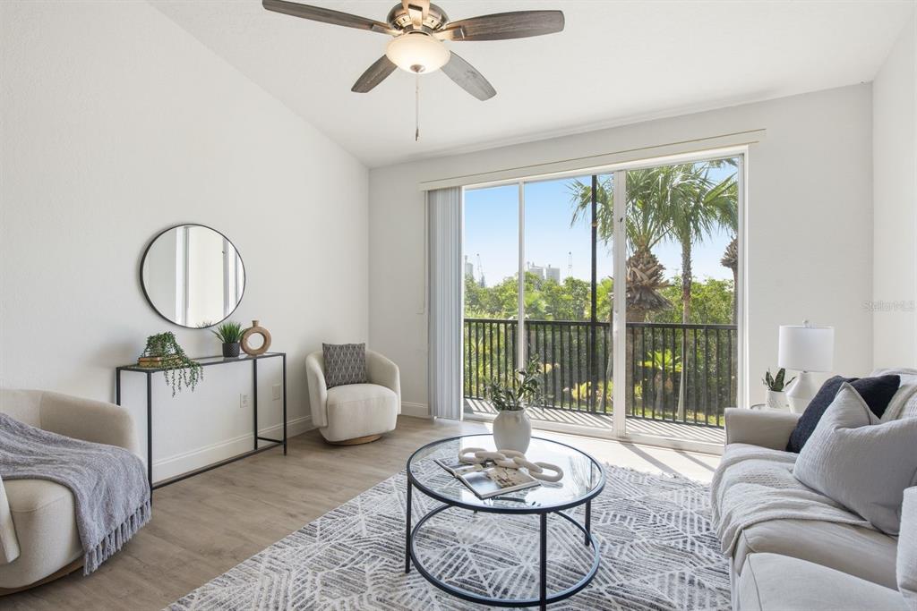 1027 Normandy Trace Road Tampa, FL 33602 - Photo 10 of 38