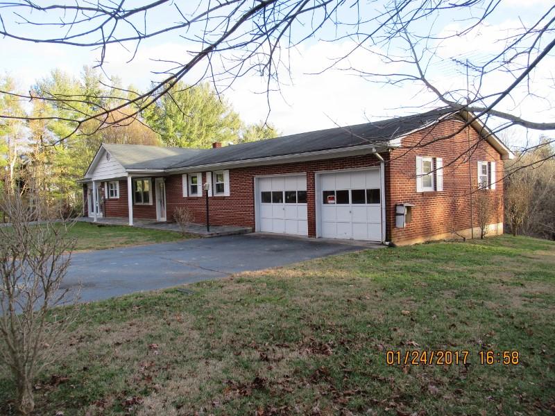 145 Penn Road Northwest Floyd, VA 24091 - Photo 1 of 20 Main