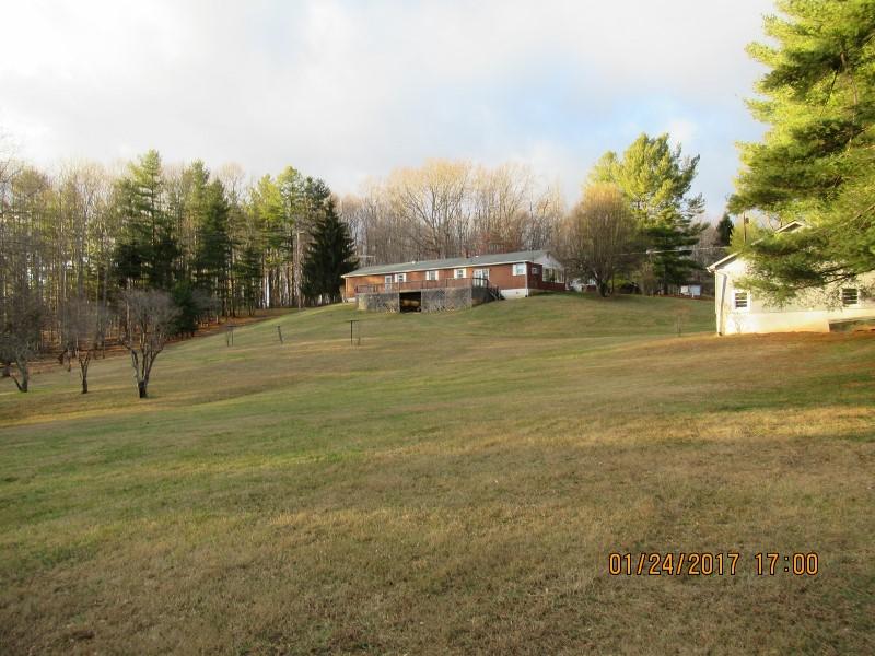 145 Penn Road Northwest Floyd, VA 24091 - Photo 6 of 20 IMG_0012 (800x600)