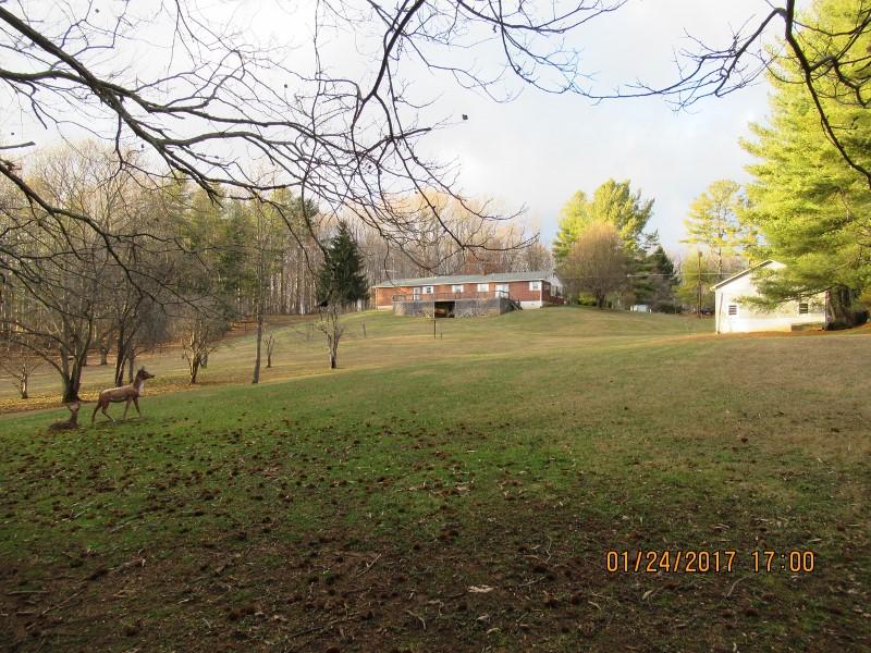 145 Penn Road Northwest Floyd, VA 24091 - Photo 7 of 20 IMG_0013 (800x600)