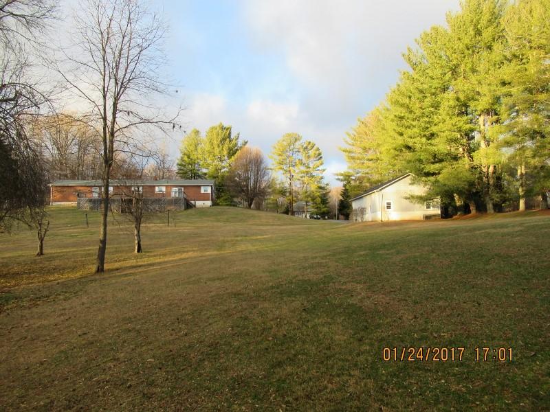 145 Penn Road Northwest Floyd, VA 24091 - Photo 8 of 20 IMG_0014 (800x600)