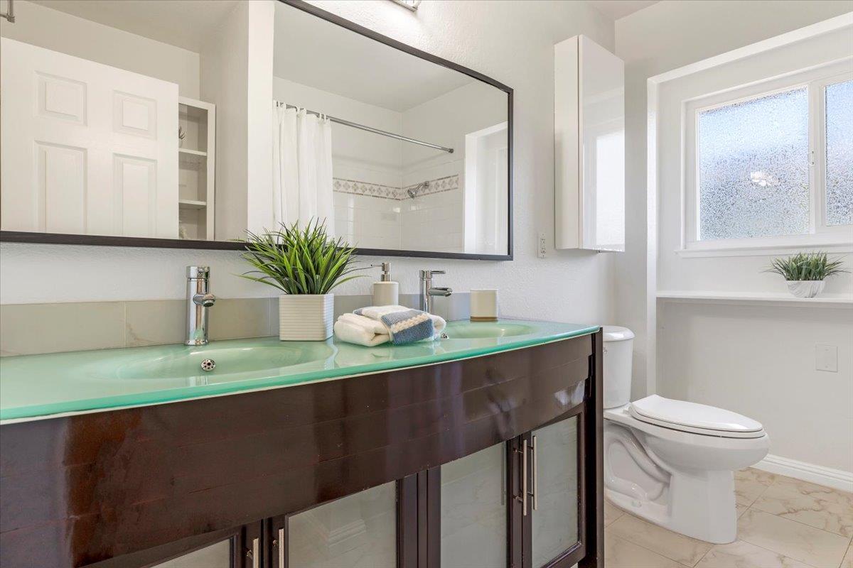 83 Devonshire Avenue, Unit 3 Mountain View, CA 94043 - Photo 16 of 24