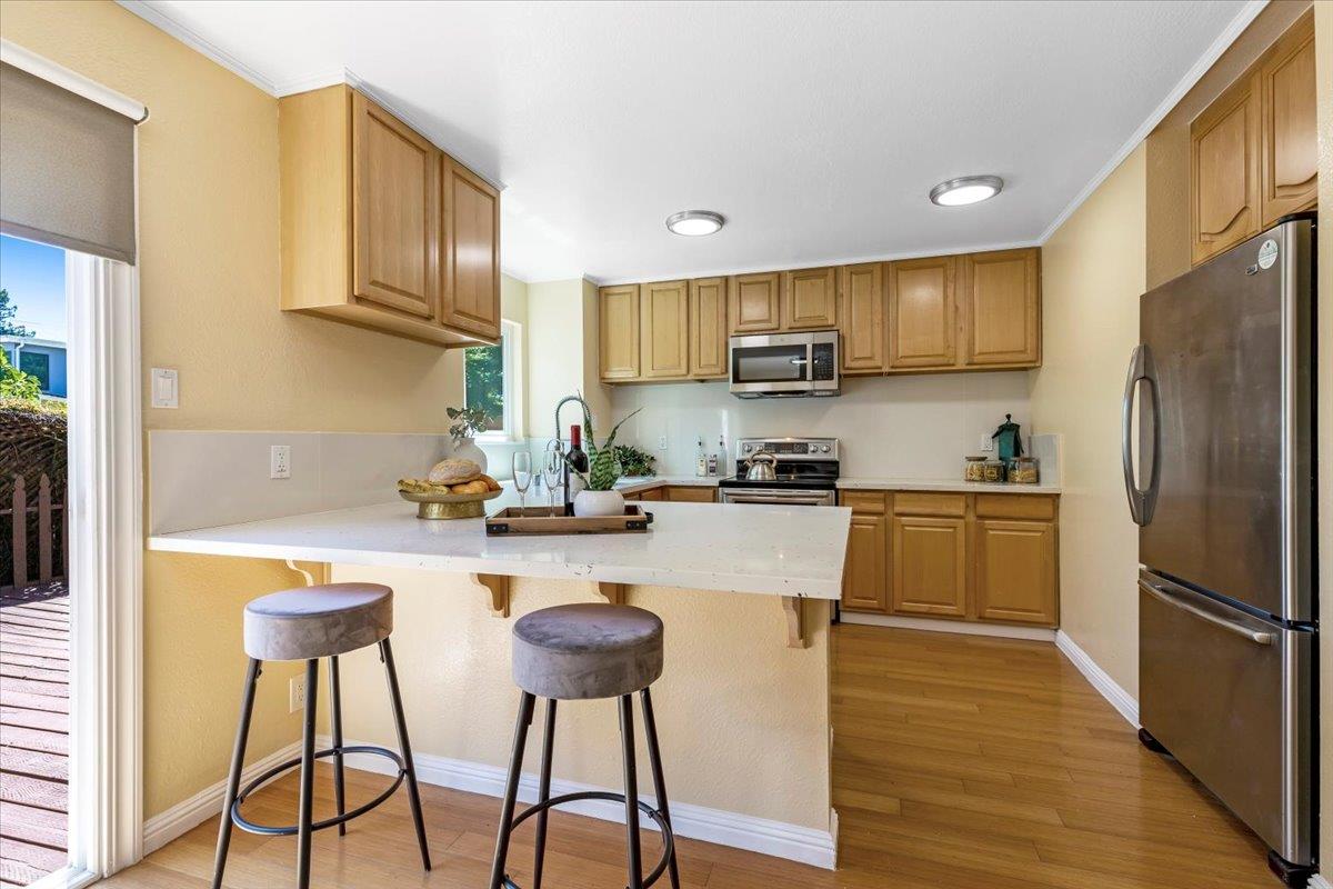 83 Devonshire Avenue, Unit 3 Mountain View, CA 94043 - Photo 4 of 24