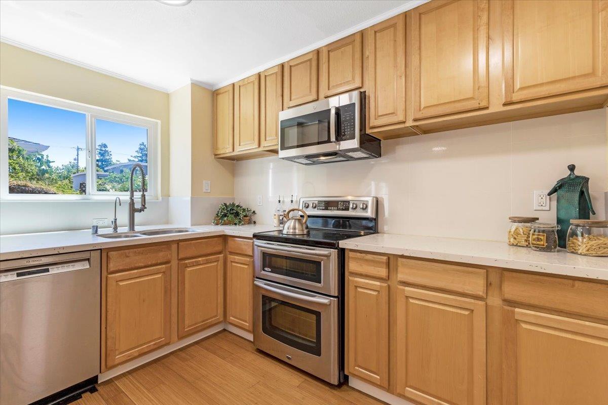 83 Devonshire Avenue, Unit 3 Mountain View, CA 94043 - Photo 7 of 24