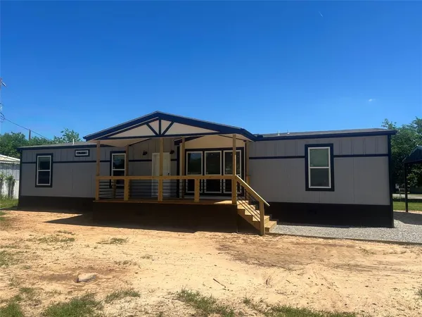 $229,900 | 1313 Sheri Lane North, Pelican Bay, TX 76020