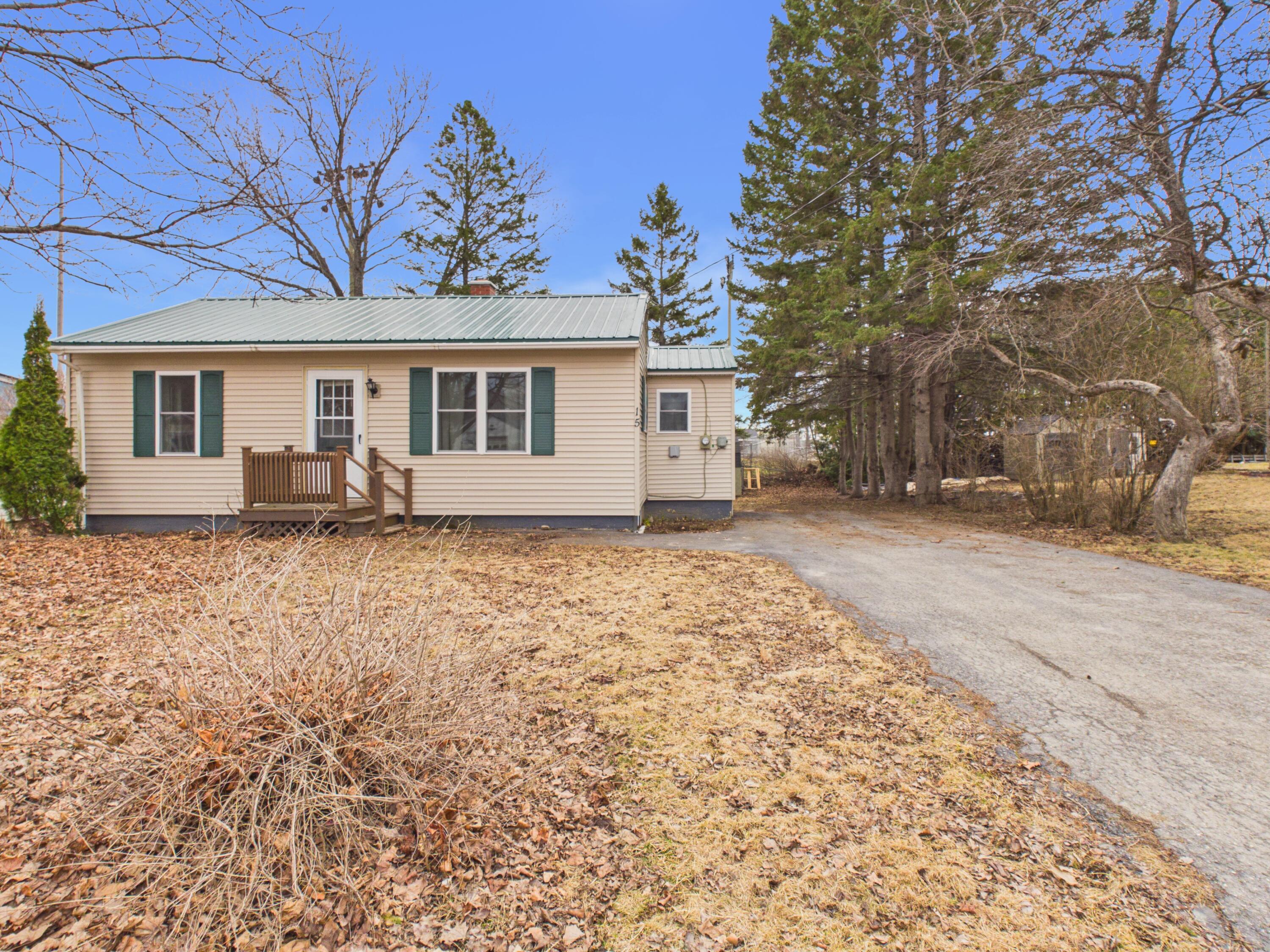 15 Glendale Road Caribou, ME 04736 - Photo 1 of 34 CAM06356G6-PR0013-STILL001