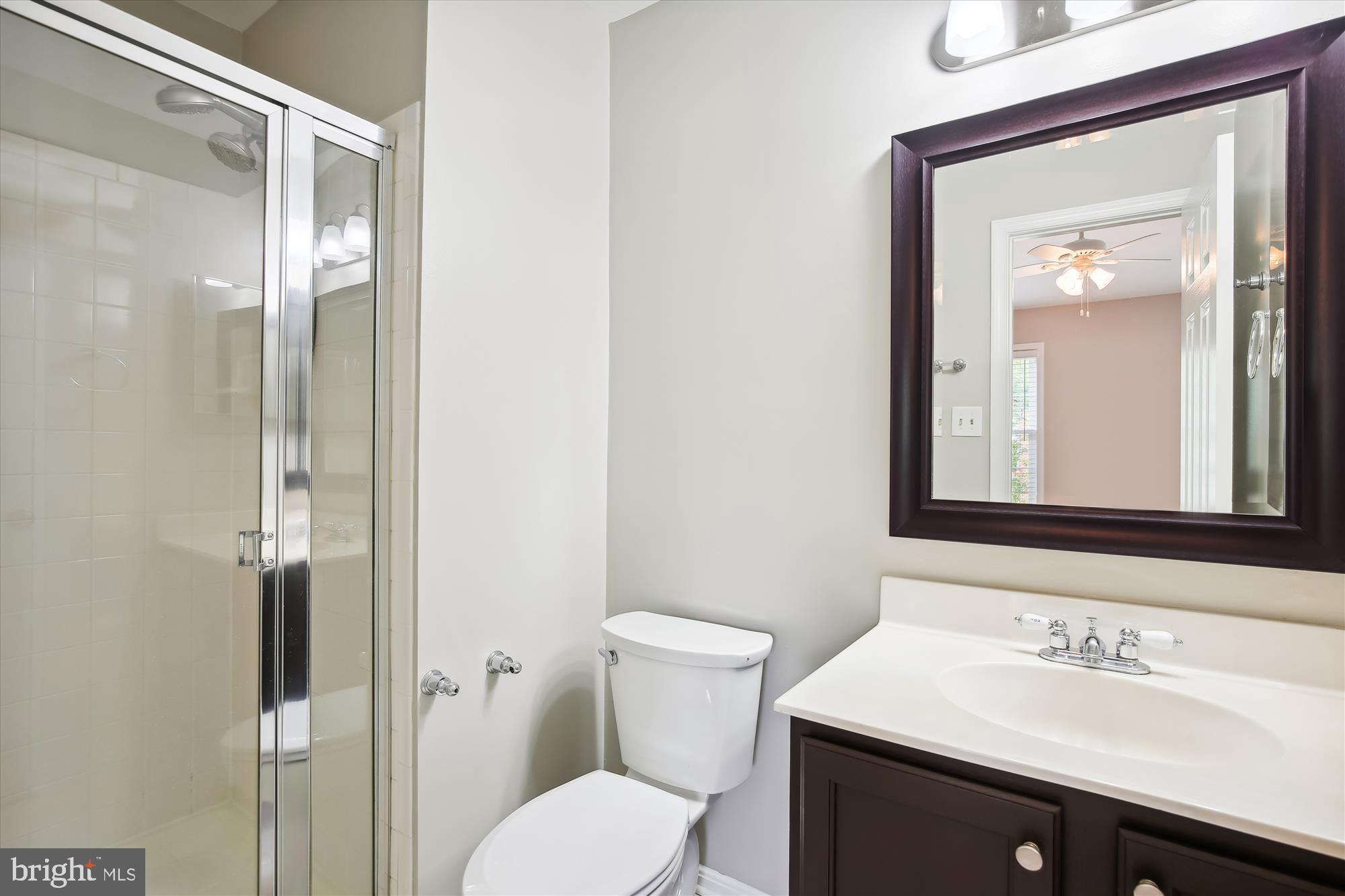 13125 Plotner Farm Road Herndon, VA 20171 - Photo 23 of 49 2nd Bath