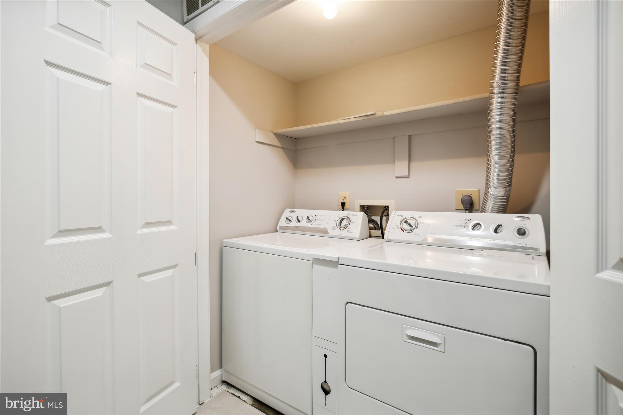 13125 Plotner Farm Road Herndon, VA 20171 - Photo 29 of 49