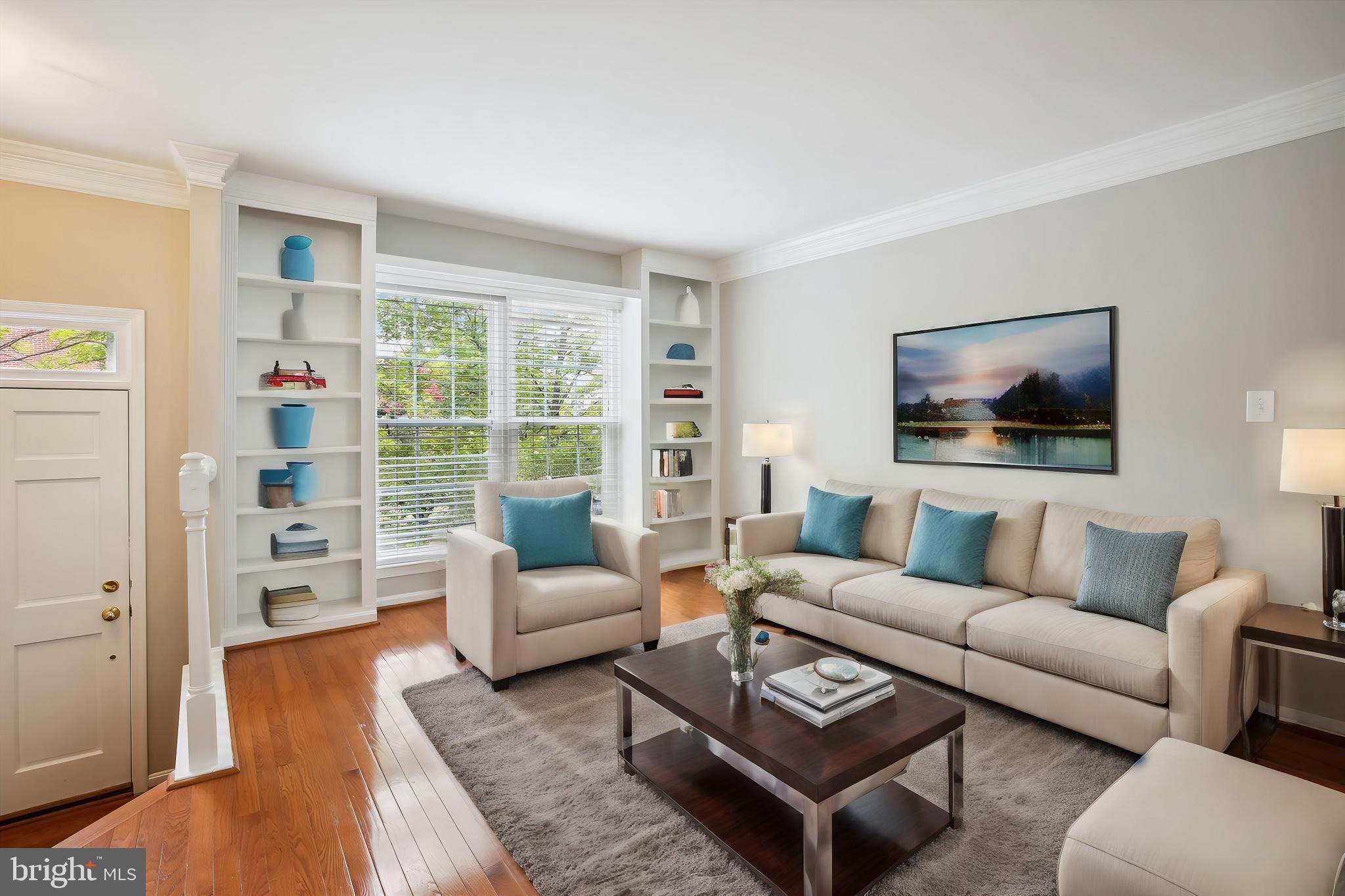 13125 Plotner Farm Road Herndon, VA 20171 - Photo 3 of 49 Living Room V/S for inspiration