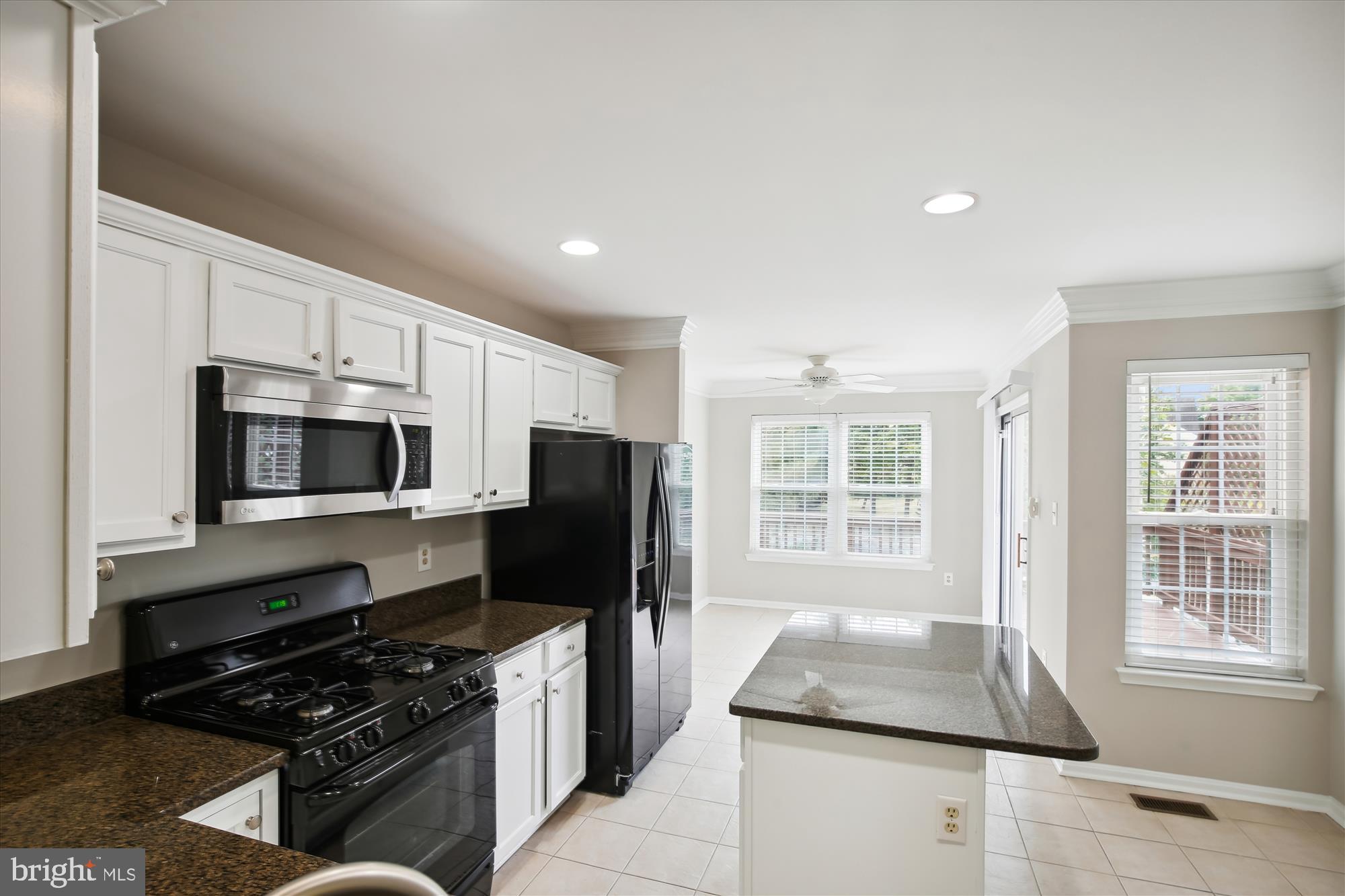 13125 Plotner Farm Road Herndon, VA 20171 - Photo 5 of 49