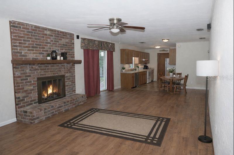 3331 Southeast 30th Terrace Ocala, FL 34471 - Photo 2 of 21