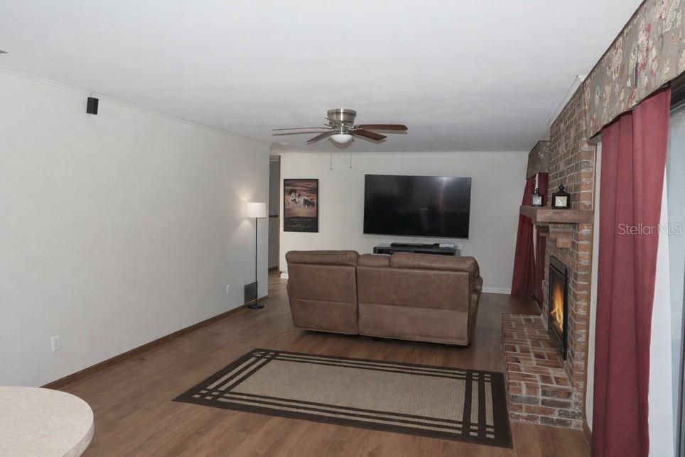 3331 Southeast 30th Terrace Ocala, FL 34471 - Photo 3 of 21