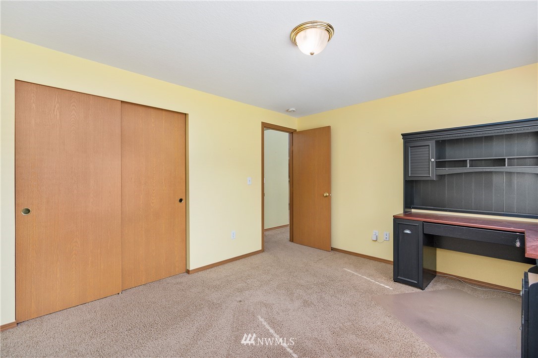 241 Umiker Road Castle Rock, WA 98611 - Photo 18 of 28 Gallery Image 18