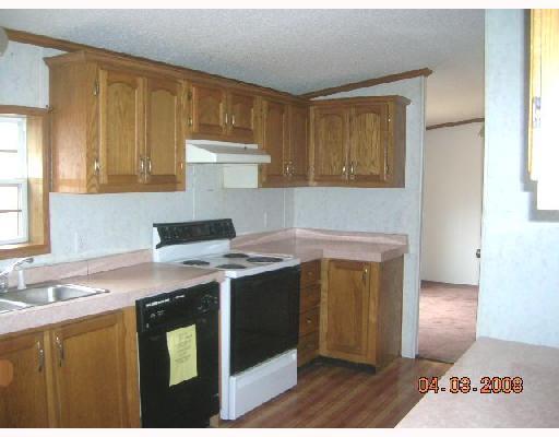 1024 Palmer Road Mercer, PA 16137 - Photo 2 of 8 Kitchen.