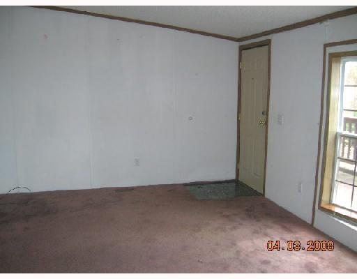 1024 Palmer Road Mercer, PA 16137 - Photo 3 of 8 Living Room.