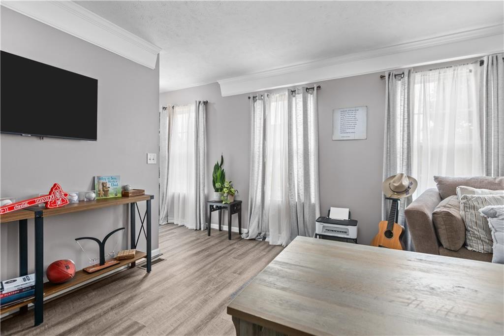 421 Colt Circle Clinton, PA 15026 - Photo 5 of 32 a living room with furniture and a flat screen tv