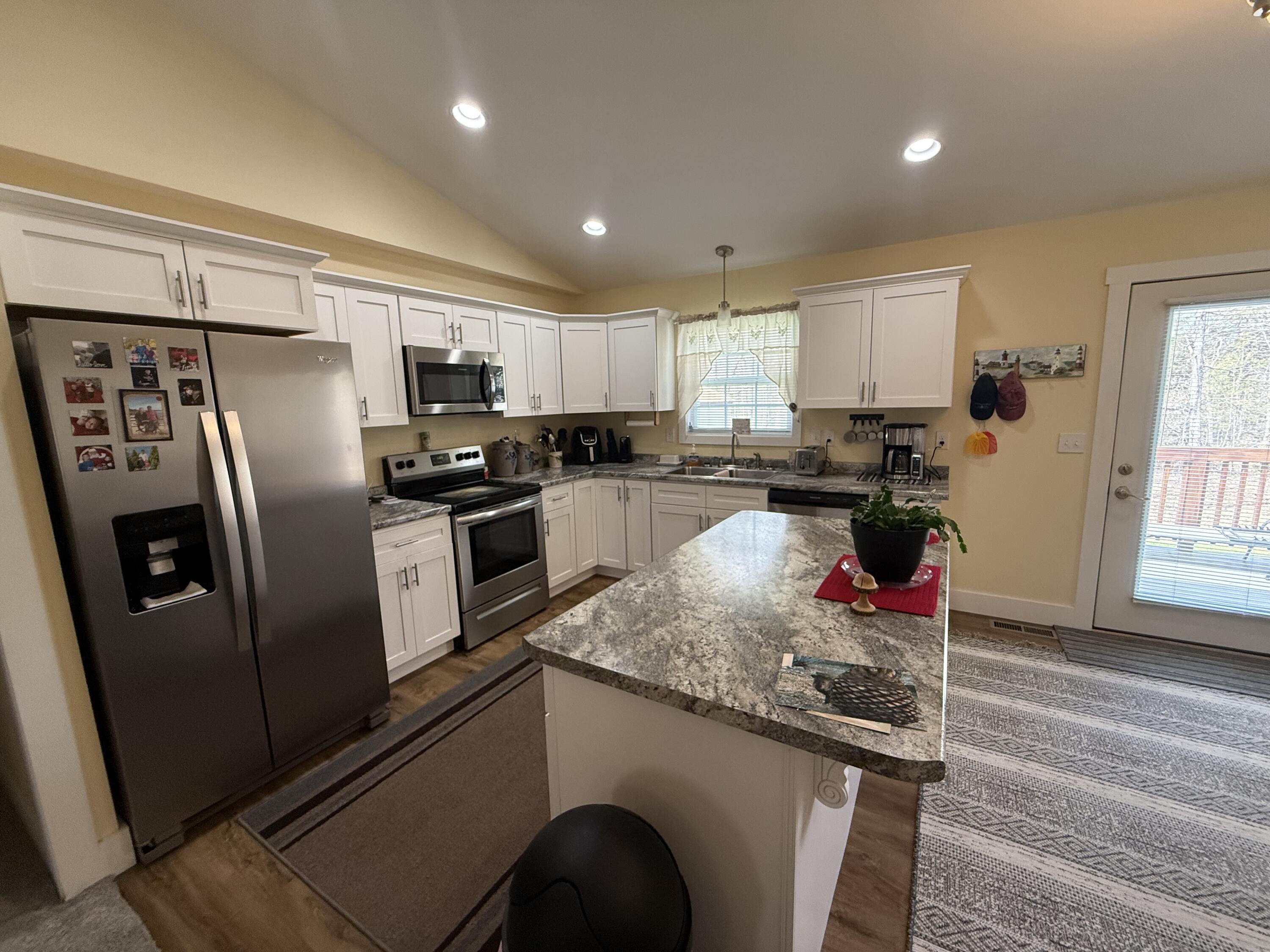 68 Timber View Pikeville, TN 37367 - Photo 6 of 25 IMG_9319