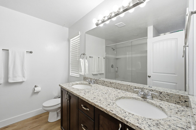 664 South Saddle Road Grantsville, UT 84029 - Photo 23 of 78 Master Bath