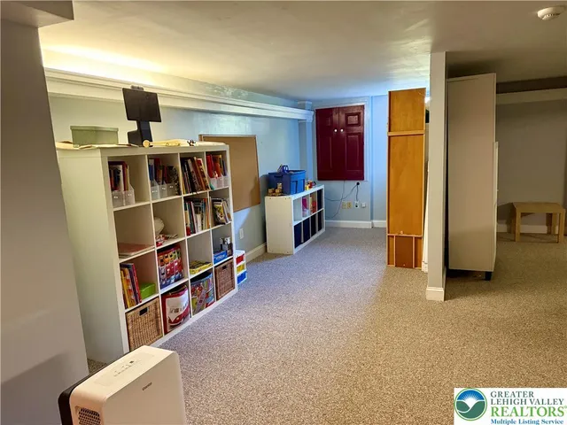 $849,900 | 1724 Park Lane, Orefield, PA 18069