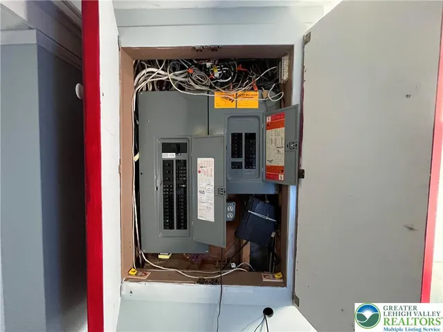 $849,900 | 1724 Park Lane, Orefield, PA 18069